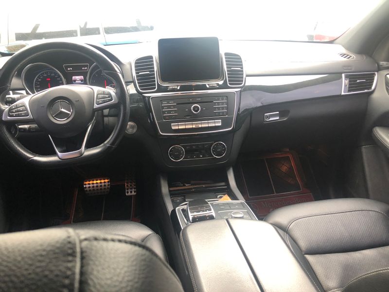 Thumbnail 6 of 2018 Mercedes-Benz GLE-Class